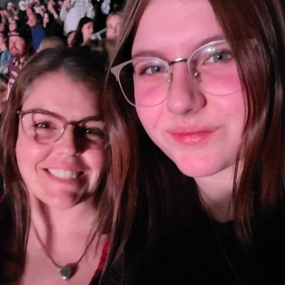 Meet the Posher Other - Meet your Posher, Victoria